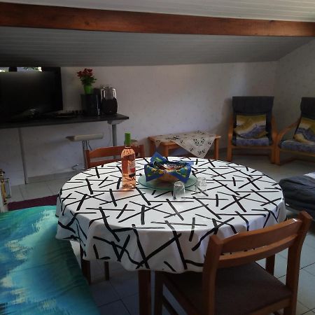Zimmer Mit Fruehstueck Challes-les-Eaux Εξωτερικό φωτογραφία