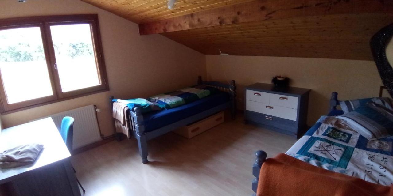 Zimmer Mit Fruehstueck Challes-les-Eaux Εξωτερικό φωτογραφία